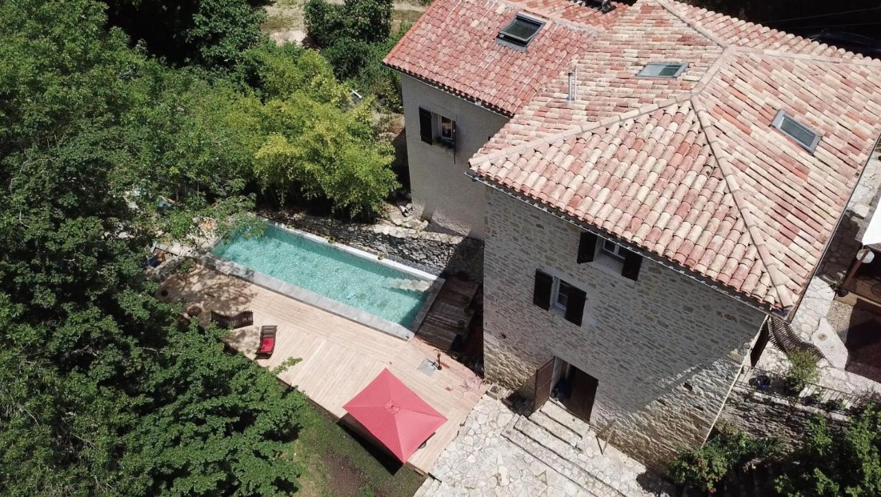 Moulin Bas, Pres De La Riviere Bed & Breakfast Carnac-Rouffiac Ngoại thất bức ảnh